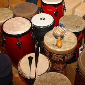 Djemben, Bongos und Congas