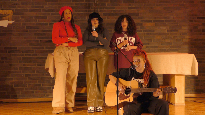 Der Chor Euphonic Tune Squad auf der Bühne