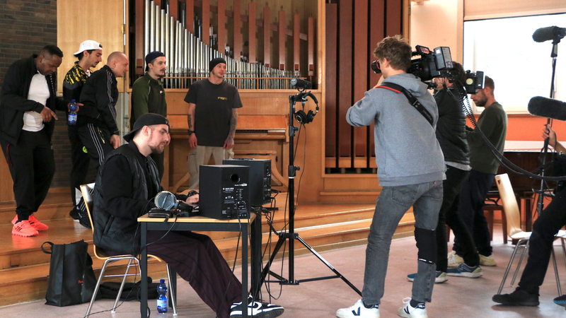 Generalprobe vor dem Auftritt vor den Mitinhaftierten in der JVA Siegburg.